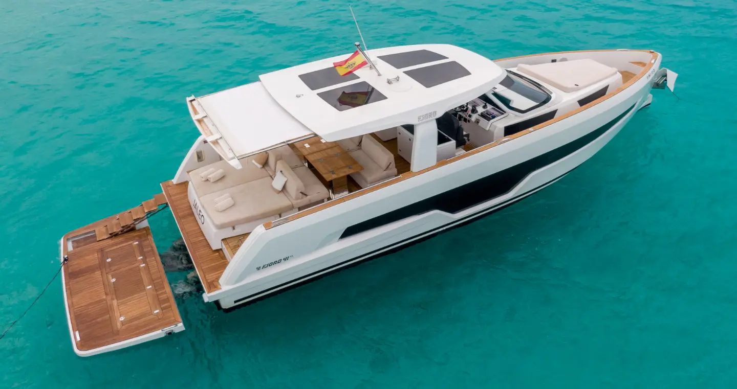 La Brise Charter Ibiza - Fjord