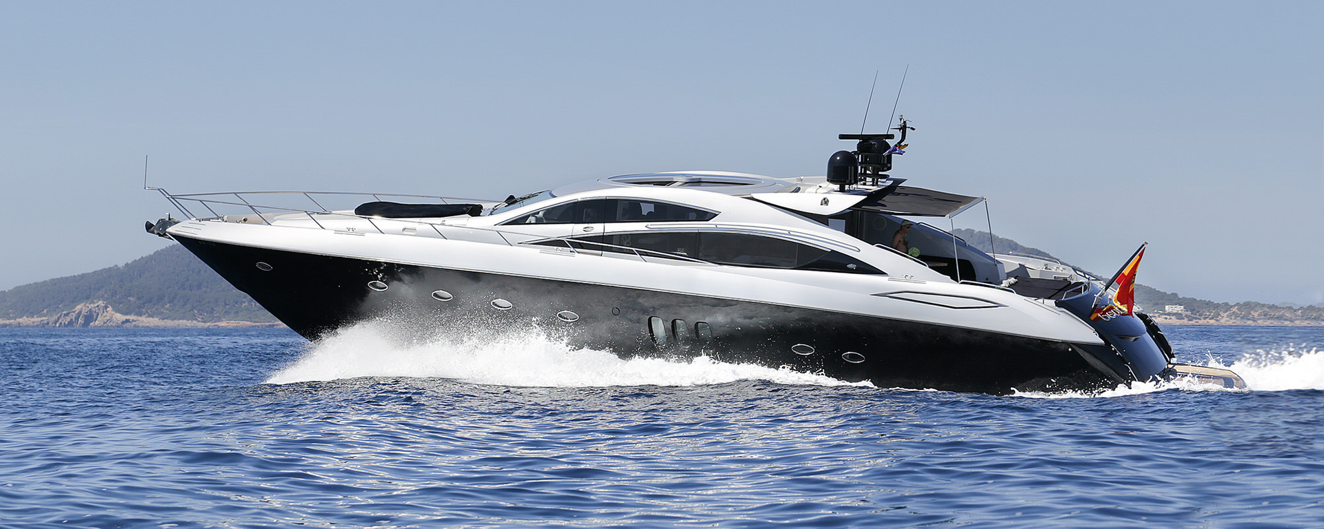 La Brise Charter Ibiza - Mega Yachts